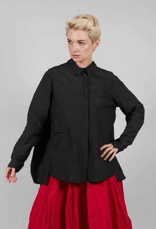 Shirt with Pleated Back in Black - 3300401