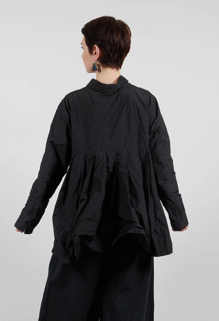 Shirt with Pleated Back in Black - 3300401