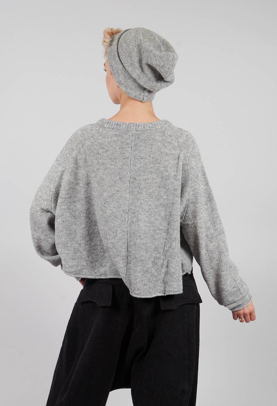 Short Cardigan in Light Grey - 3317102