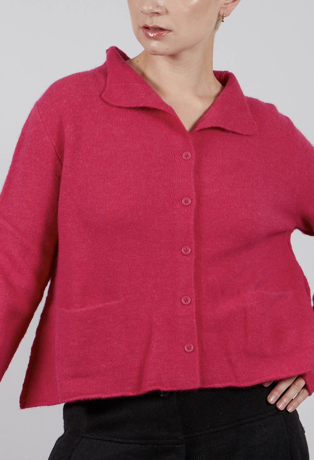 Short Cardigan with Collar in Lotus - 3327102