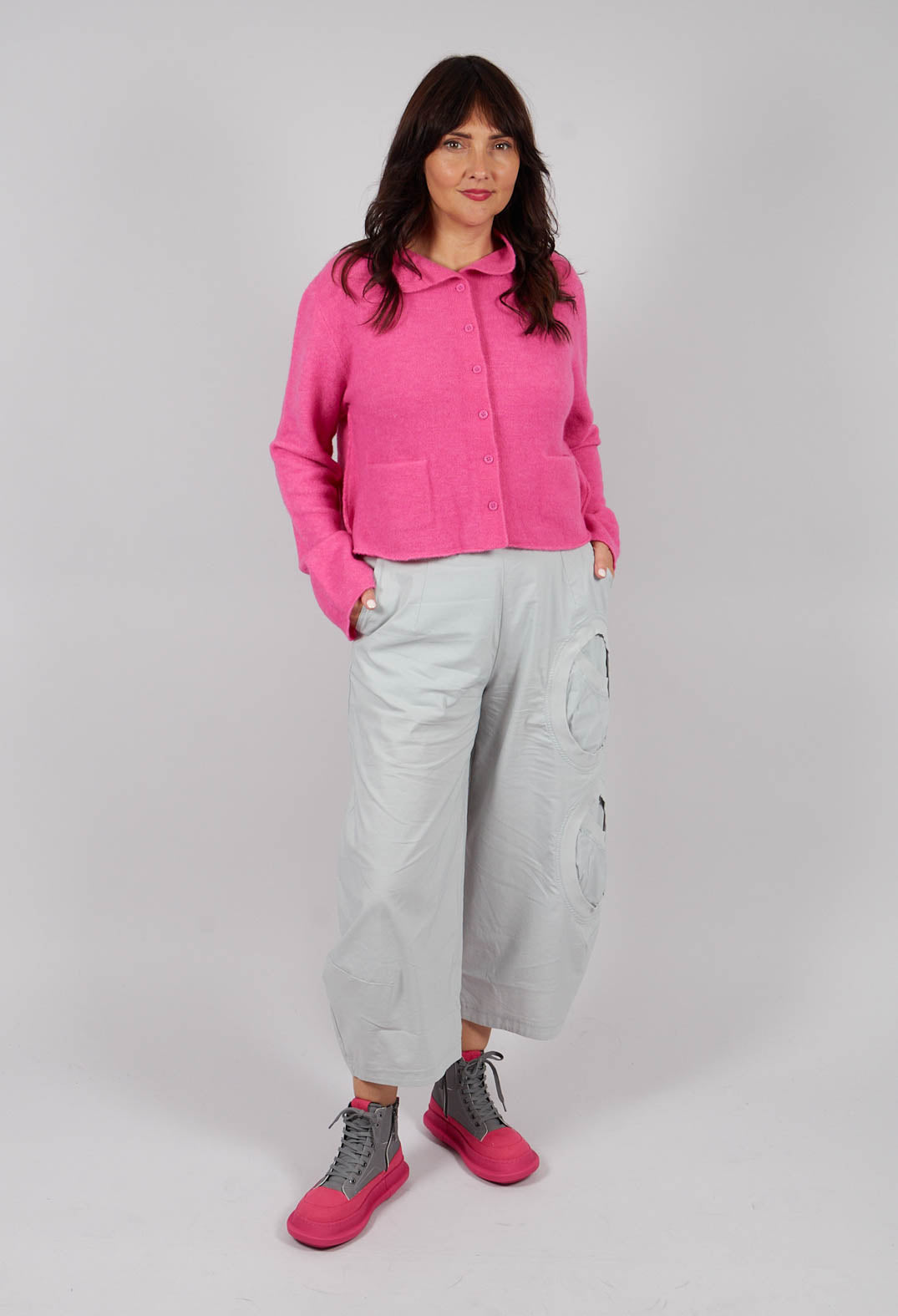 Short Cardigan with Collar in Lily - 3327102