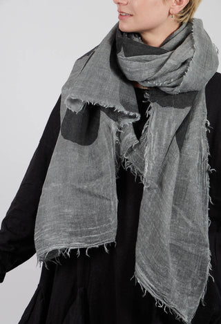 Lightweight Scarf with Raw Edges in Grey Print - 3361406