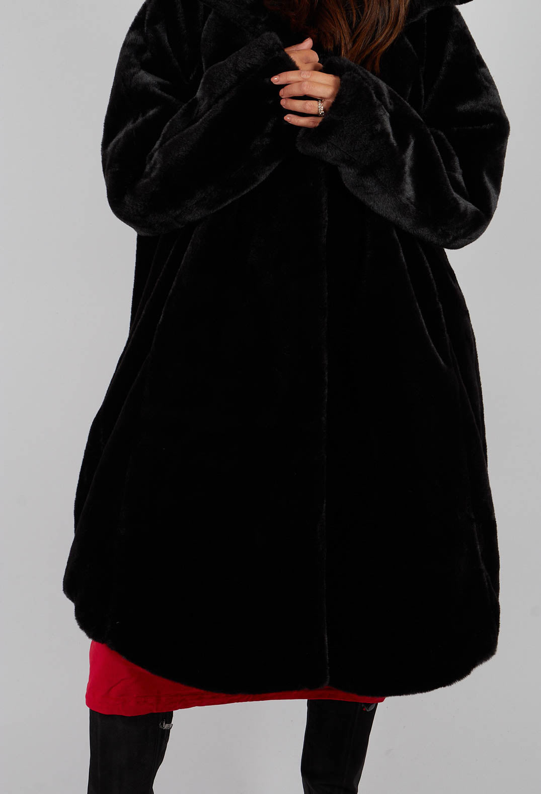 Oversized Faux Fur Coat in Black - 3431202