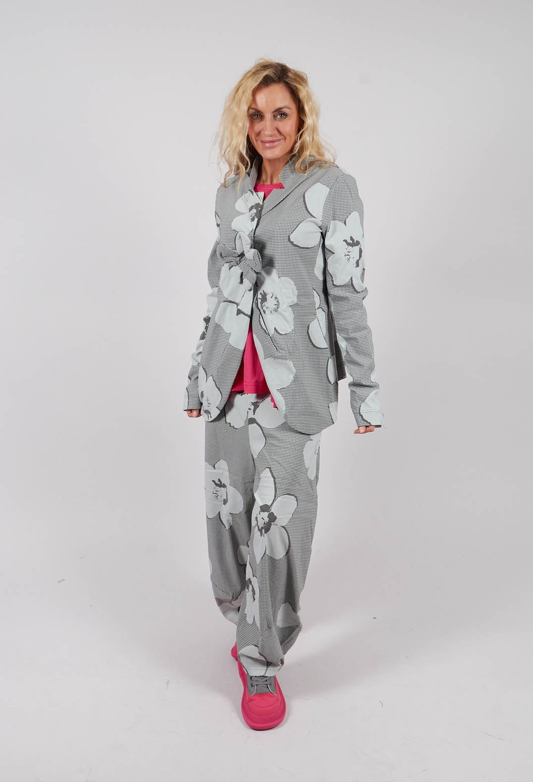 Fitted Jacket in Dark Grey Print- 3441105
