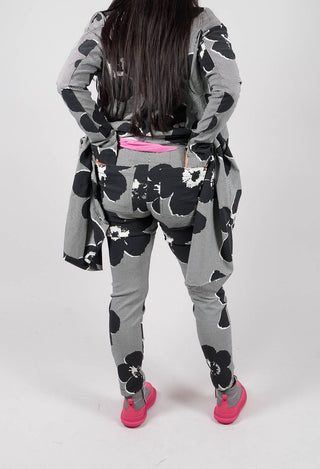 Pull On Skinny Fit Trousers in Black Off White Print - 3440112