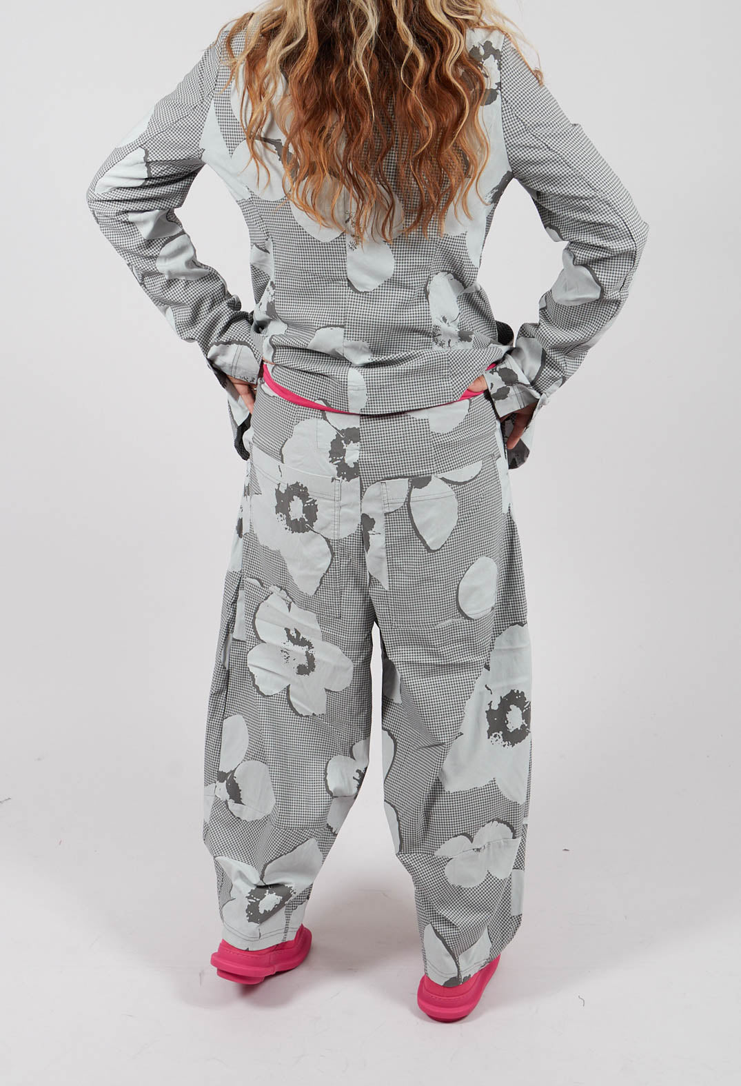 Pull On Tulip Leg Trousers in Dark Grey Print - 3440116