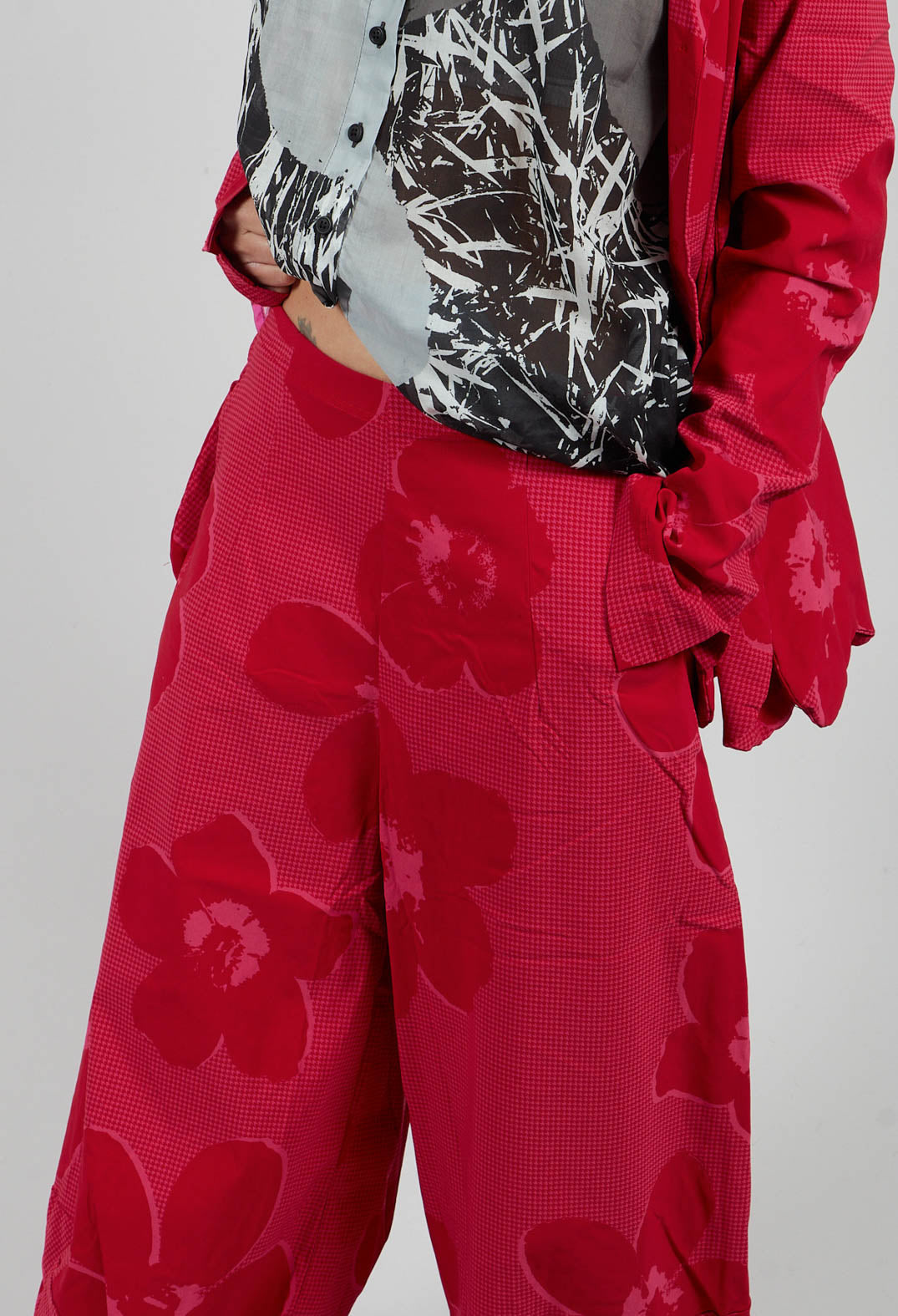 Pull On Tulip Leg Trousers in Rose Print - 3440116