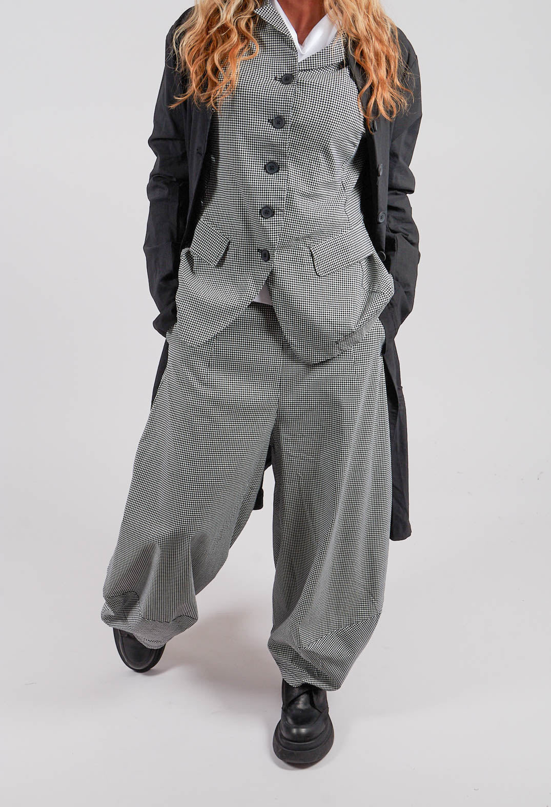 Pull On Tulip Leg Trousers in Black Off White Check - 3440136