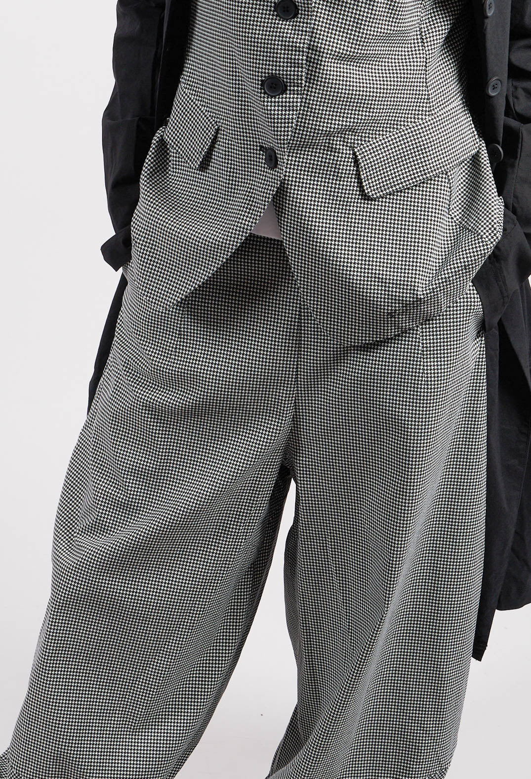 Pull On Tulip Leg Trousers in Black Off White Check - 3440136