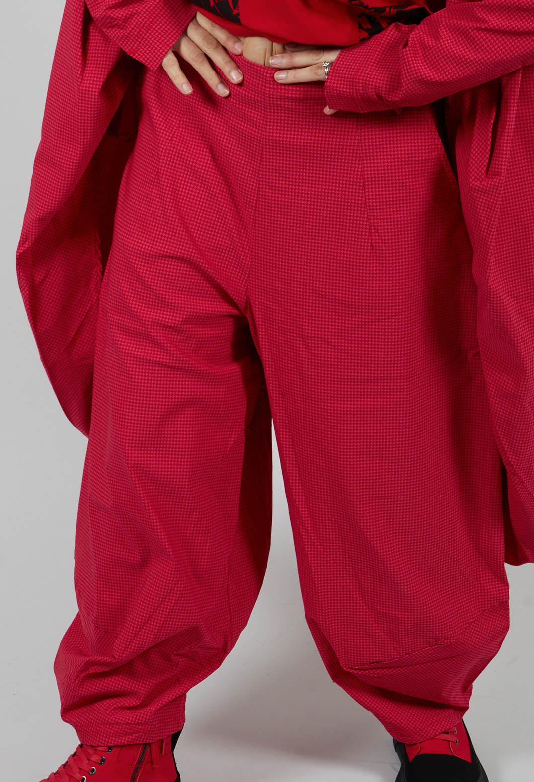 Pull On Tulip Leg Trousers in Rose Check - 3440136