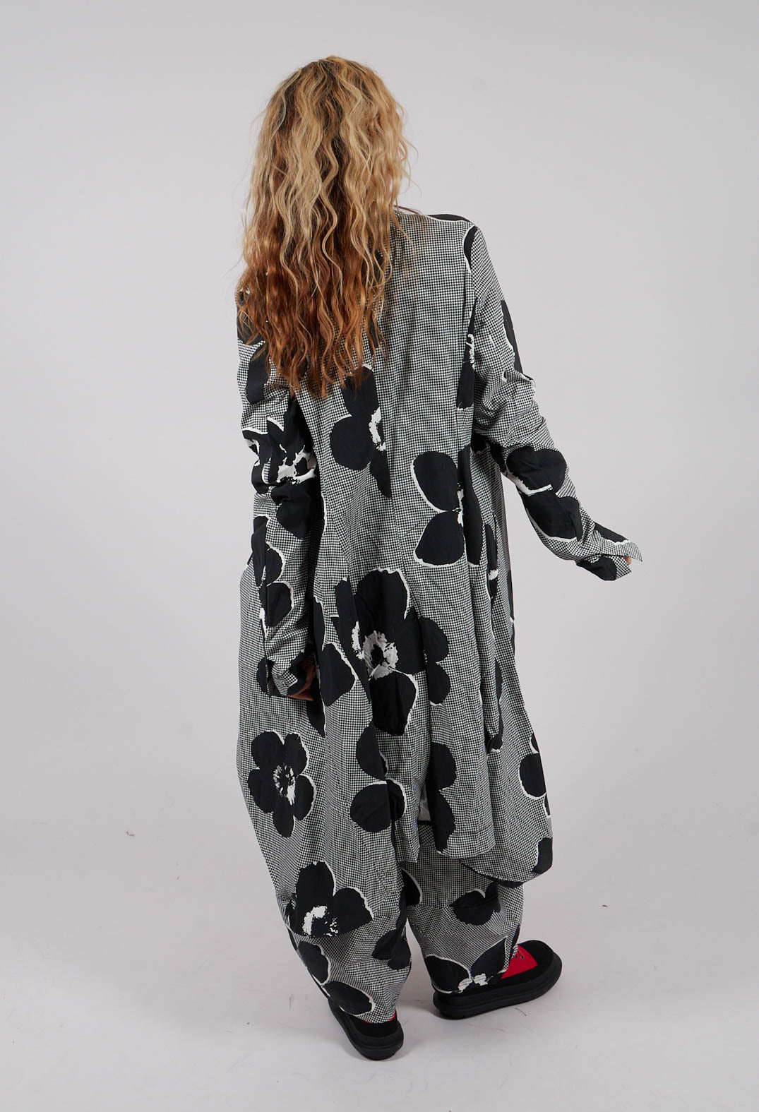 Fitted Coat in Black Off White Print - 3441219