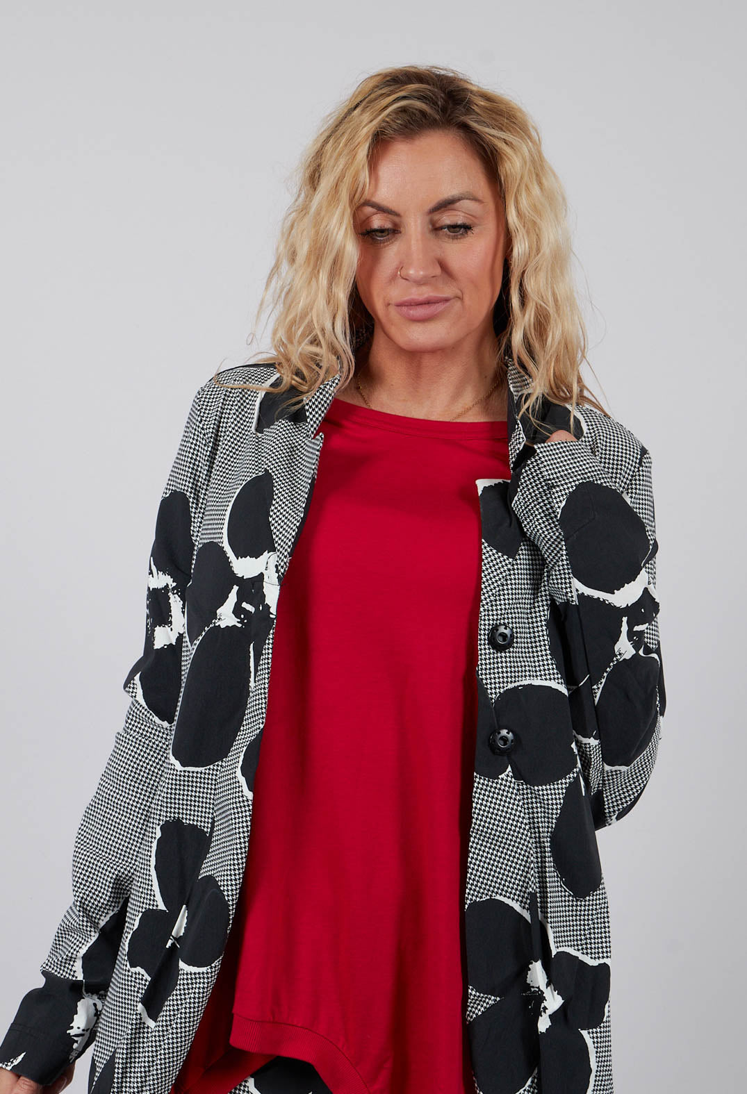 Fitted Coat in Black Off White Print - 3441219