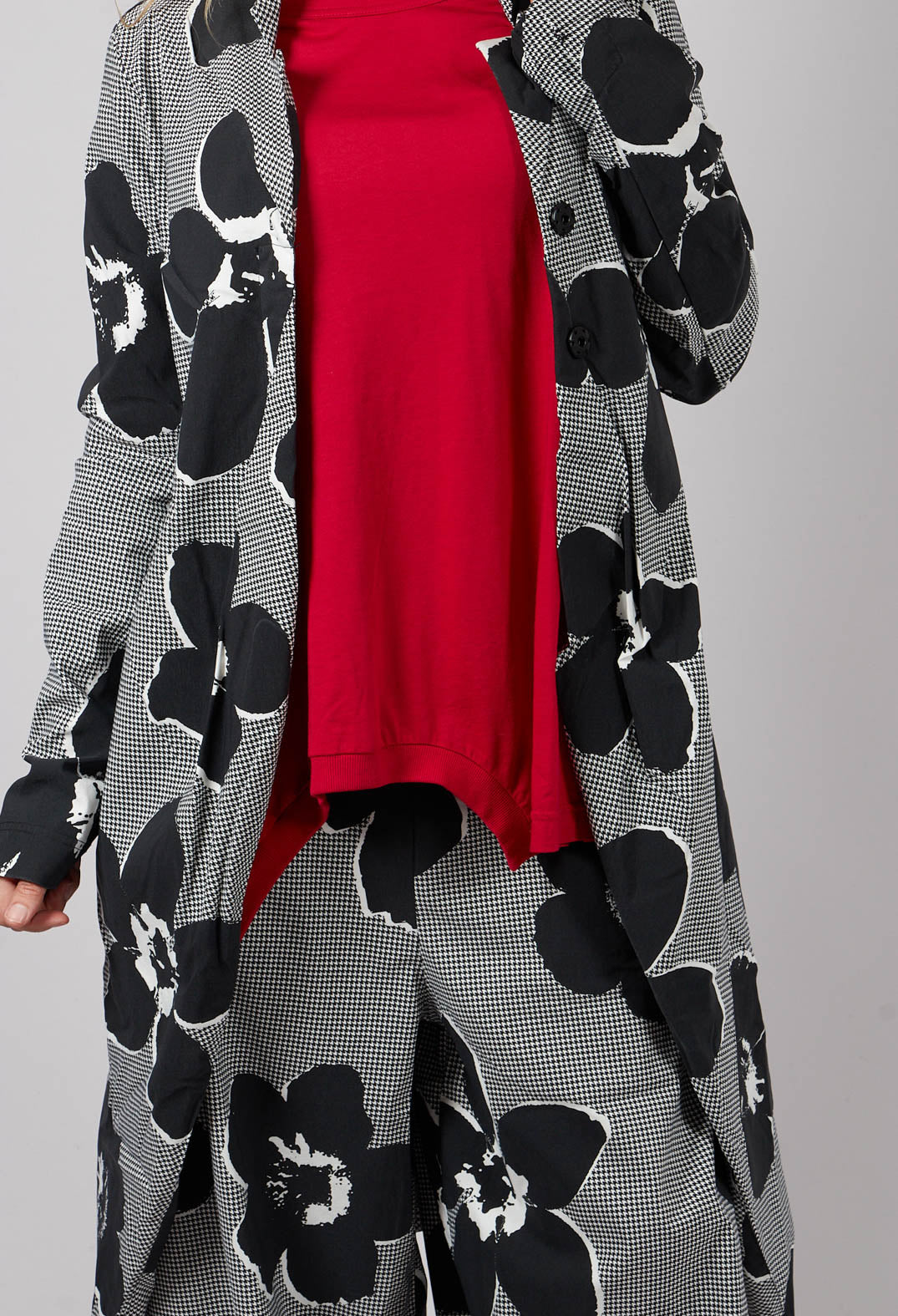 Fitted Coat in Black Off White Print - 3441219