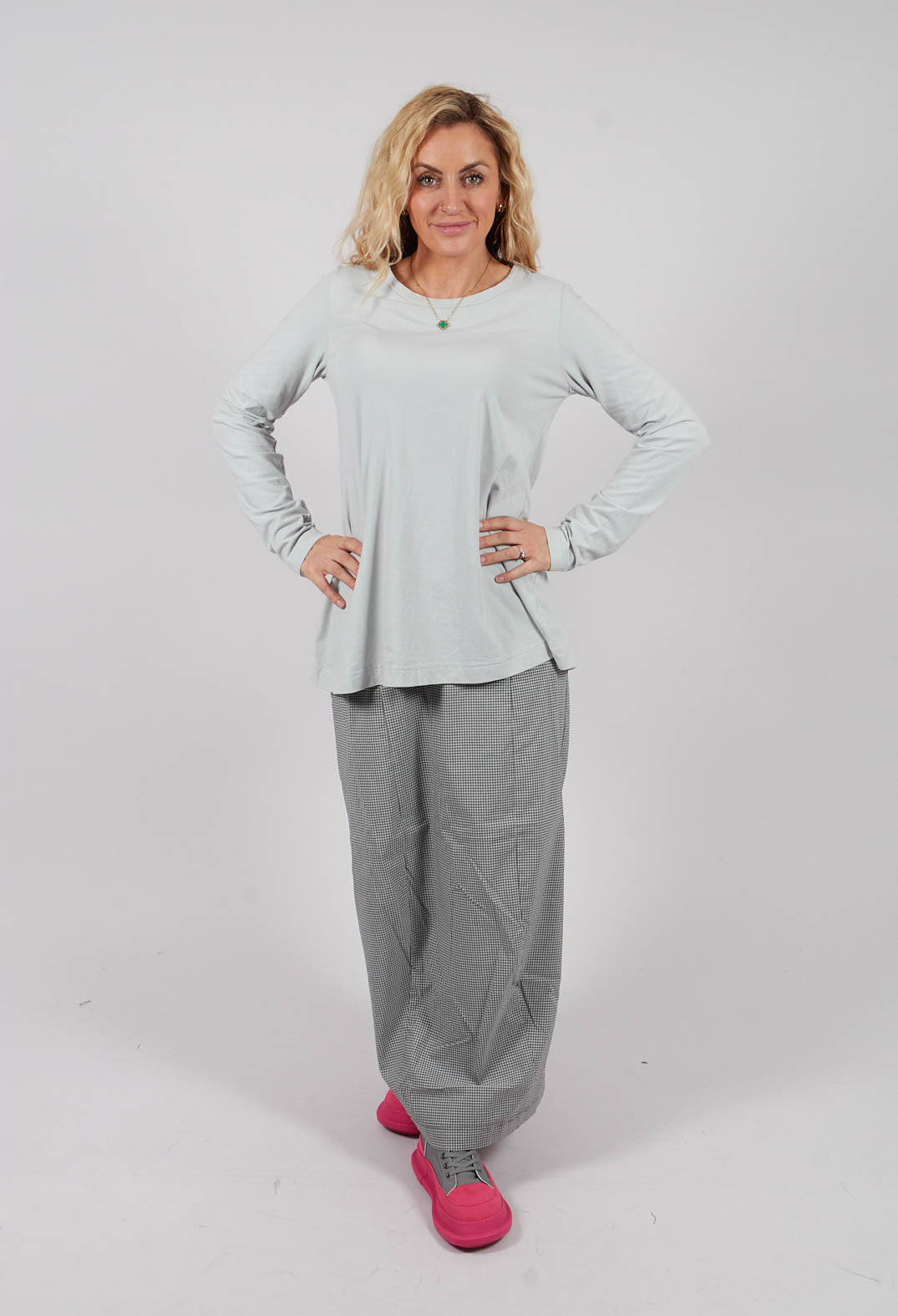Long Sleeve T-Shirt with Tulip Hem in Light Grey - 3470509