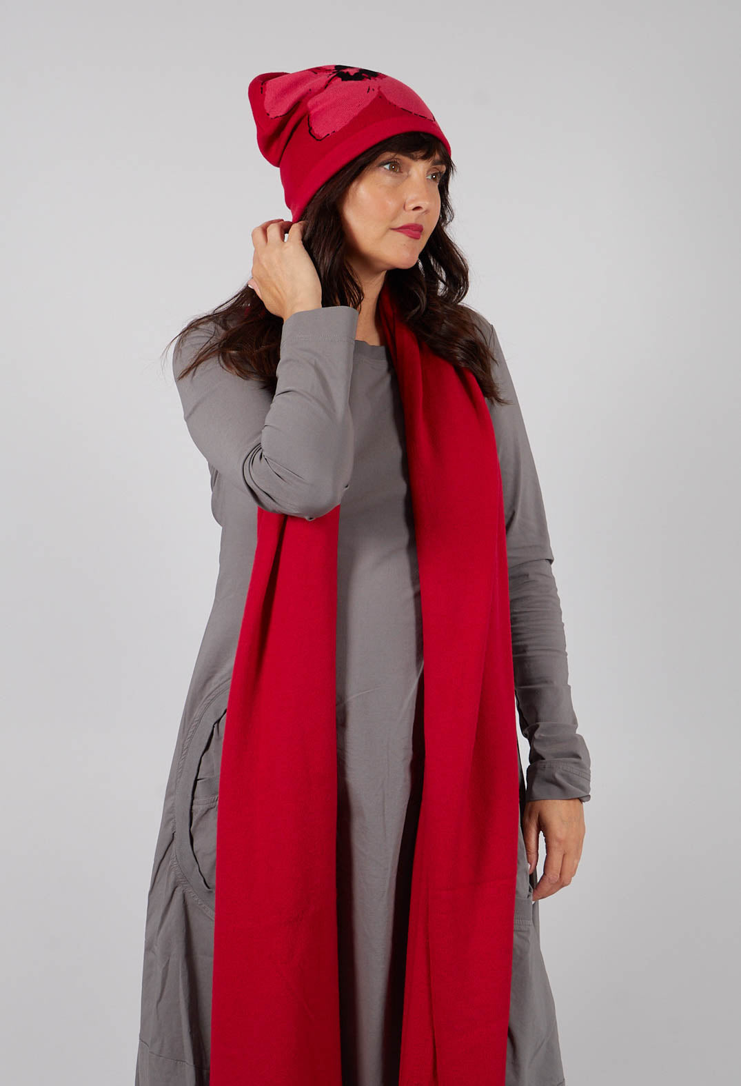 Slouch Fit Beanie Hat in Rose Jacquard - 3594605
