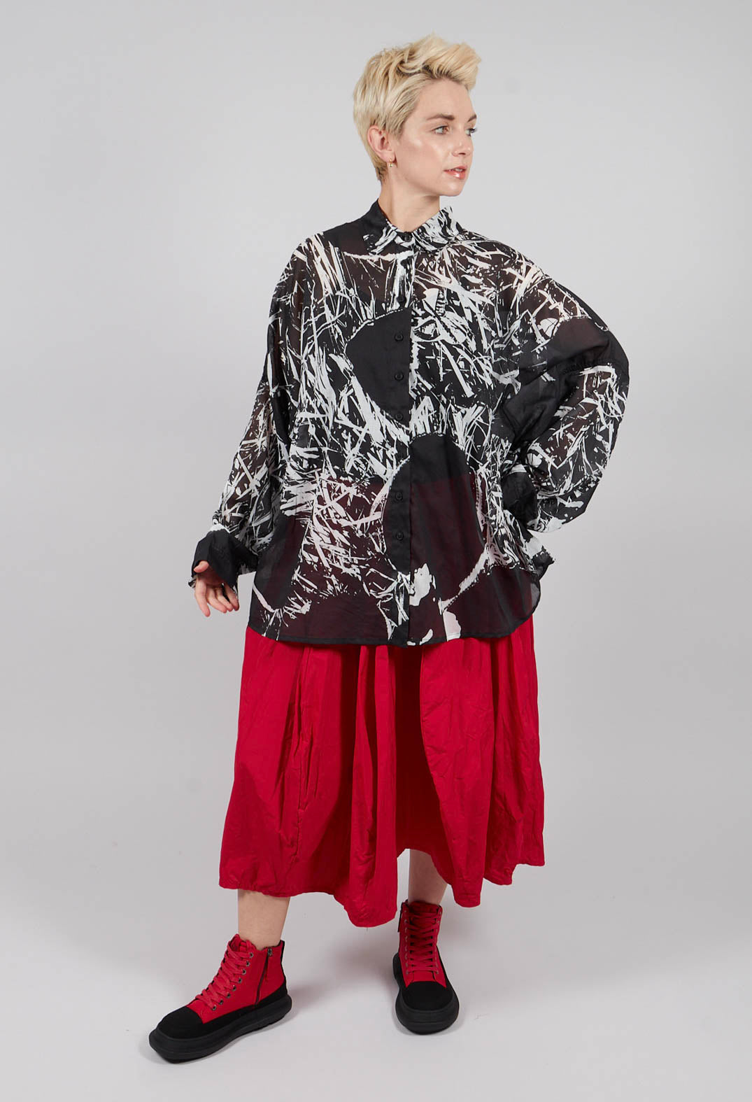 Relaxed Cotton Shirt in Black Off White Print - 3600401