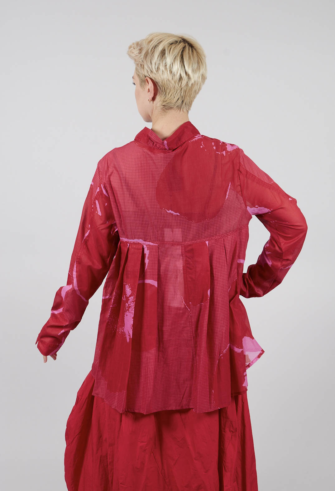 Pleated Back Cotton Shirt in Rose Print - 3600404