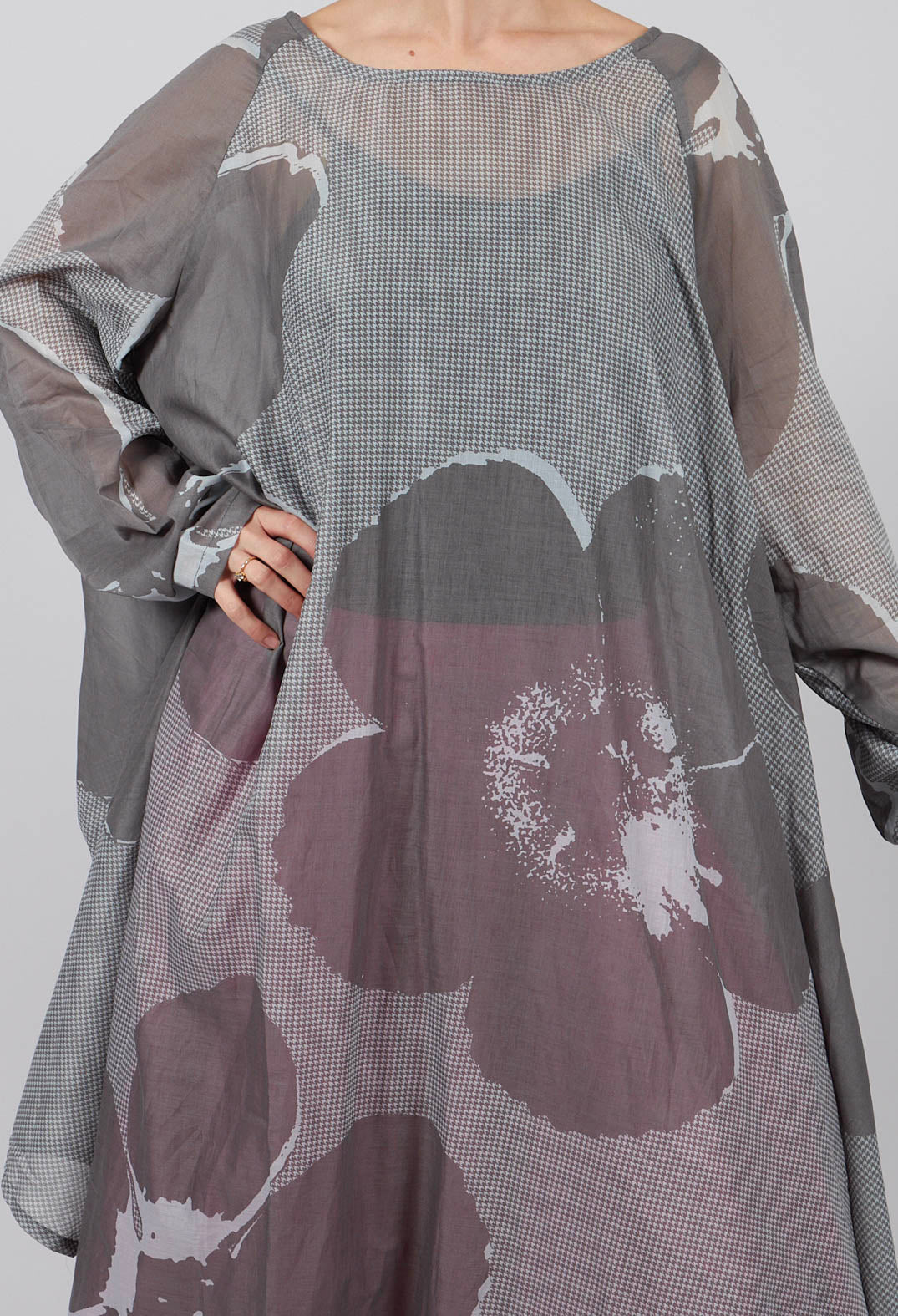 Oversized Cotton Dress in Dark Grey Print - 3600905
