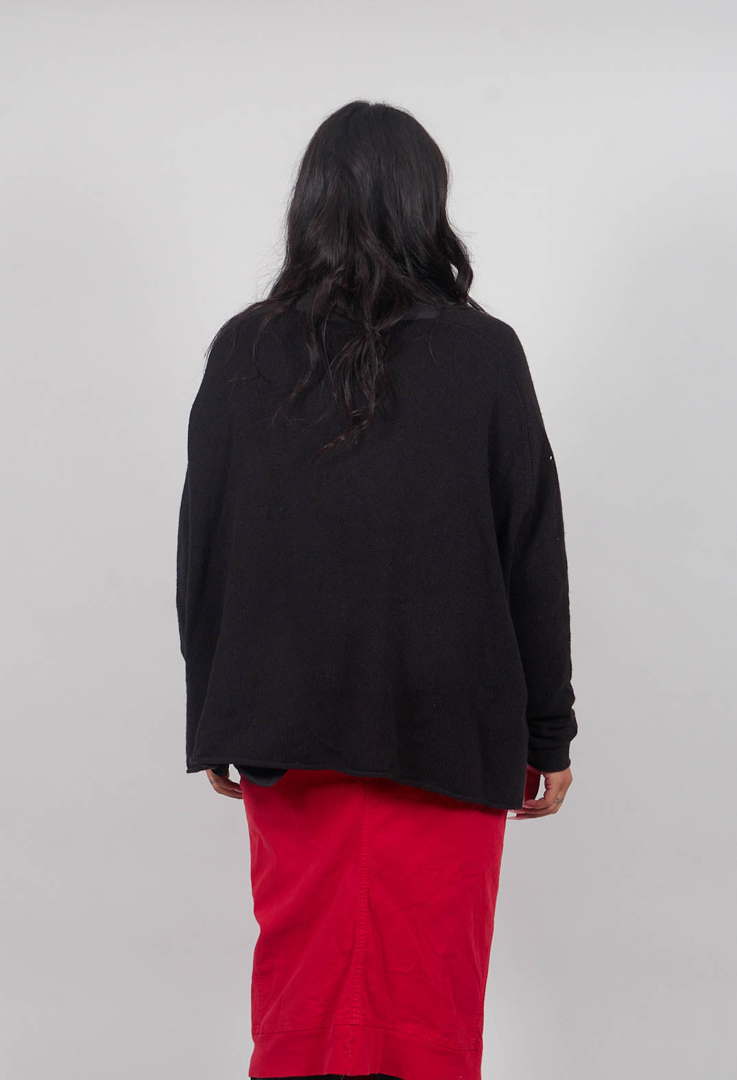 Short Fit Jumper in Black - 3620701