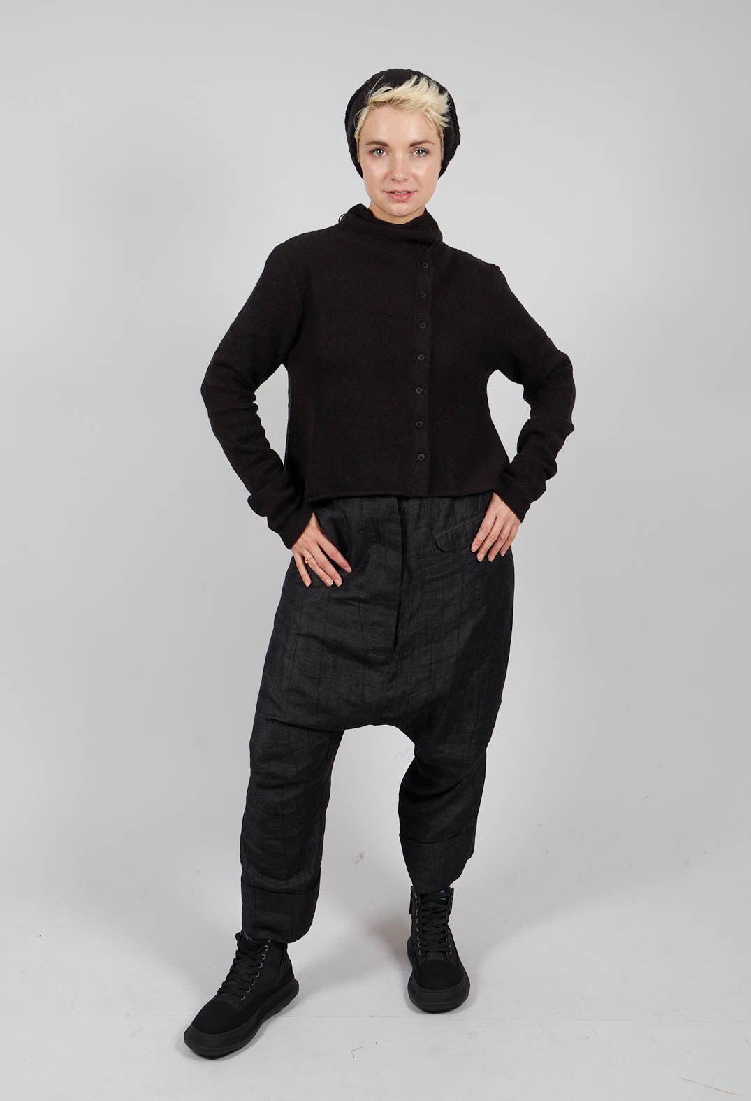 Short Button Through Cardigan in Black - 3627103