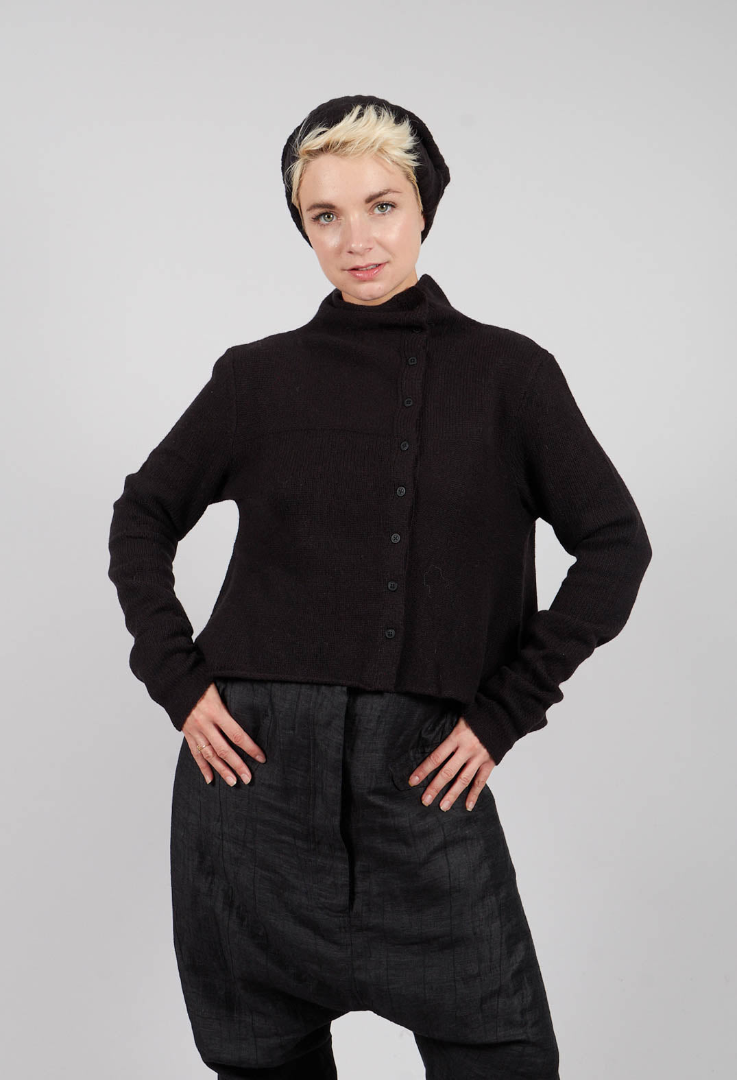 Ribbed Knit Beanie Hat in Black - 3624606