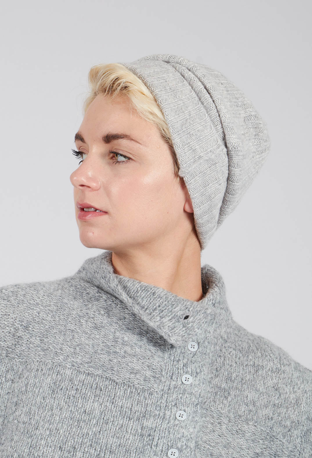 Ribbed Knit Beanie Hat in Light Grey - 3624606