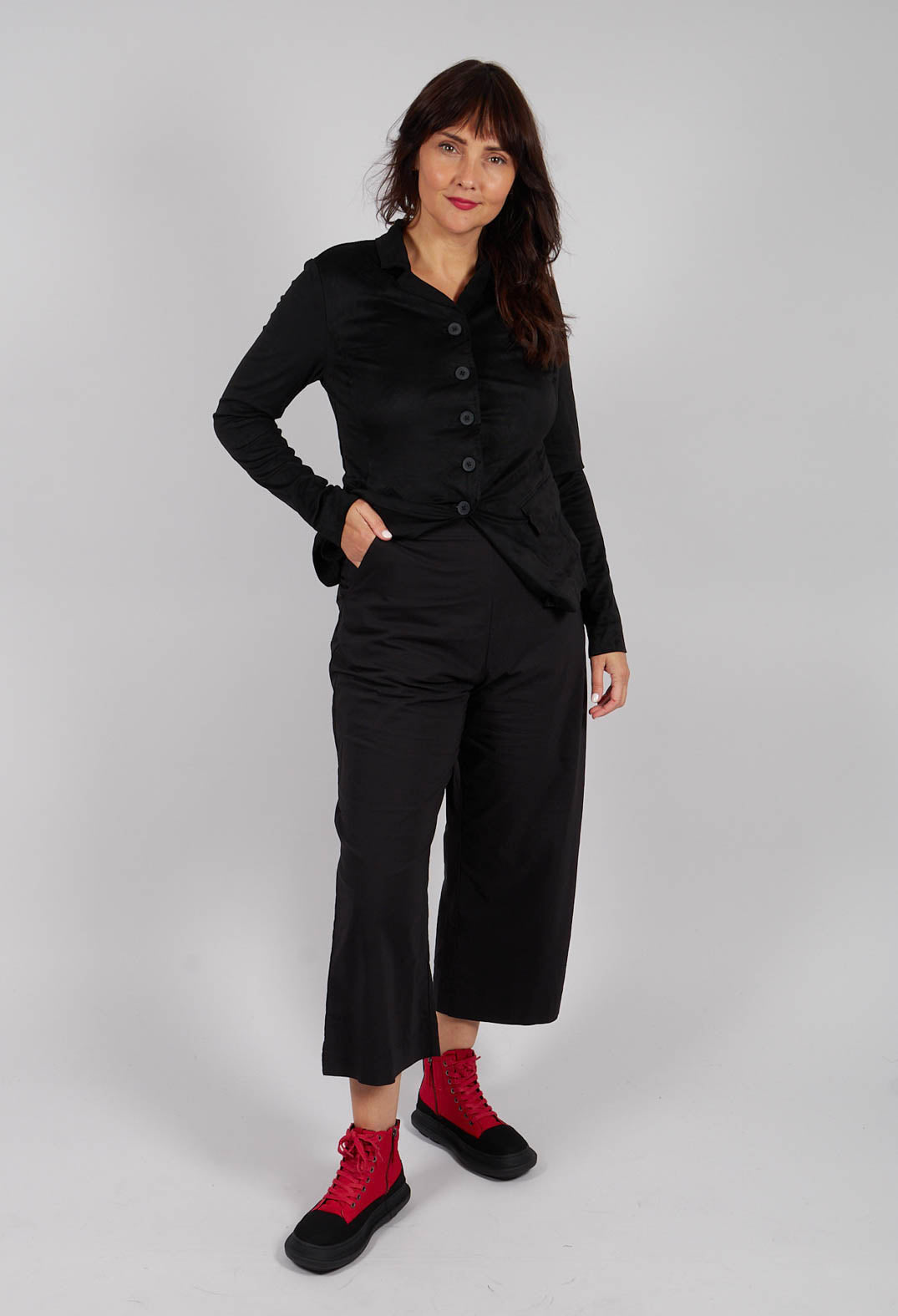 Pull On Straight Leg Trousers in Black - 3630105