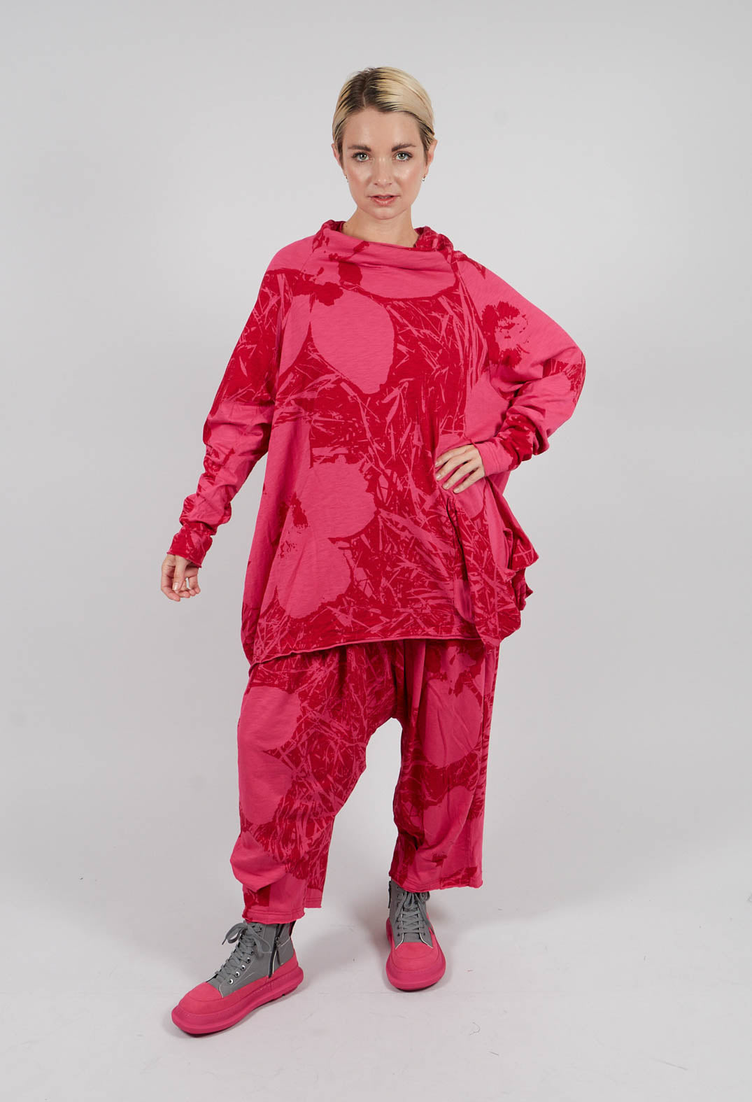 Longline Top with Feature Pocket in Rose Print - 3640502