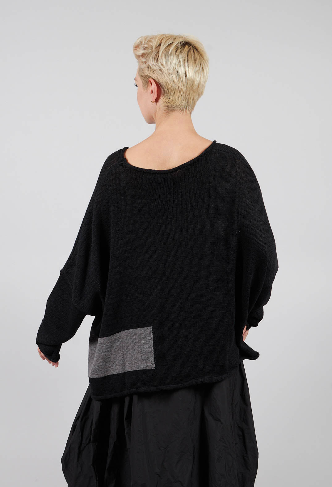 Oversized Jumper in Black with Greyflock - 3720702