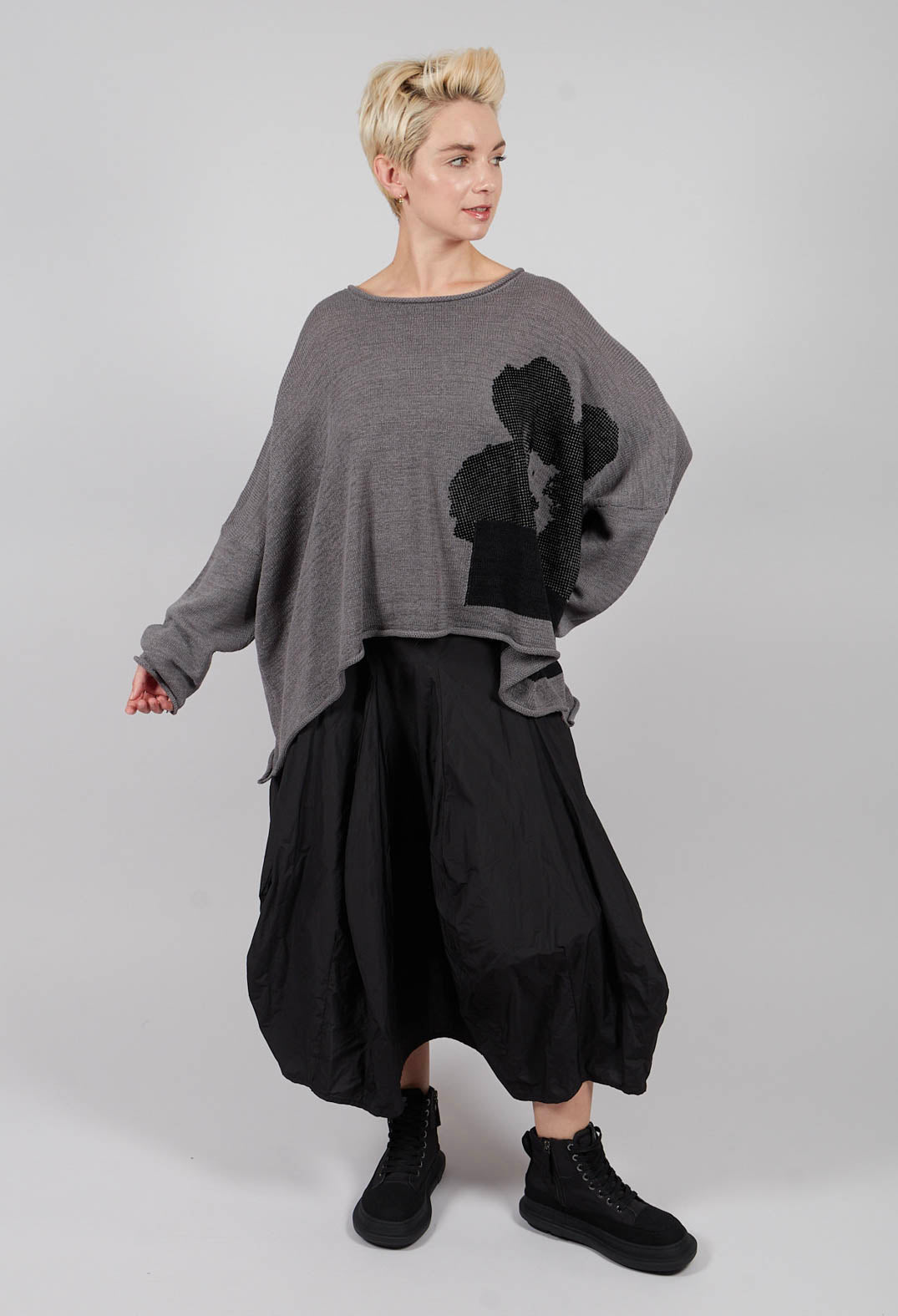 Oversized Jumper in Dark Grey with Blackflock - 3720702