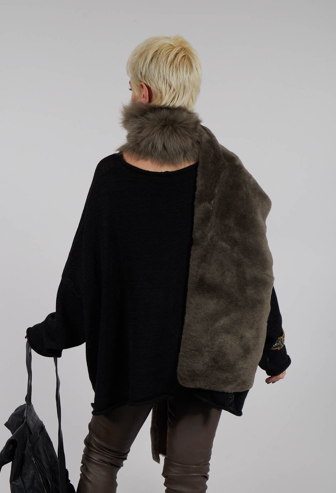 Oversized Jumper in Light Grey with Dark Greyflock - 3720702