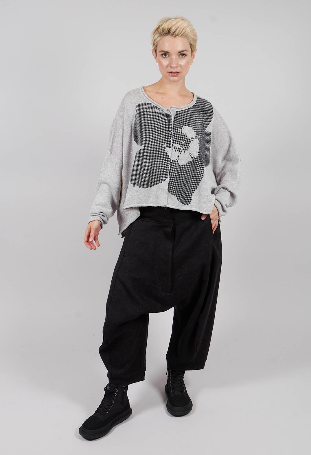 Round Neck Cardigan in Light Grey with Dark Greyflock - 3727107