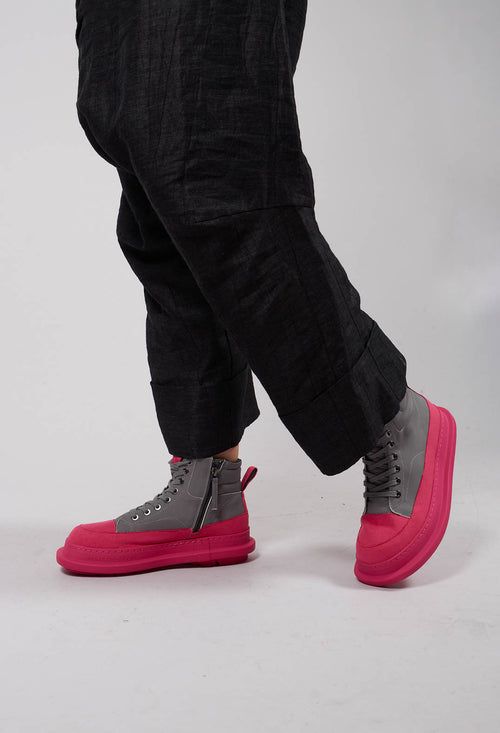 High Top Sneakers in Dark Grey - 3985251