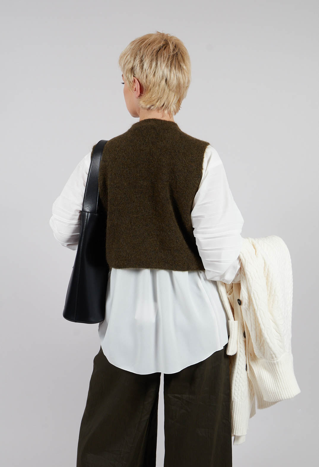 Cropped Sleeveless Cardigan in Moss Green