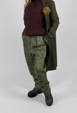 Brooch Detail Pants in Original Green