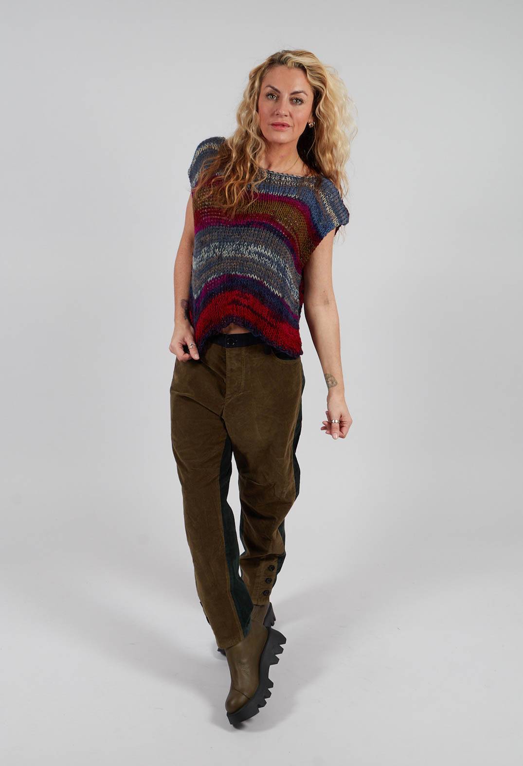 Sleeveless Knit in Original Multicolour