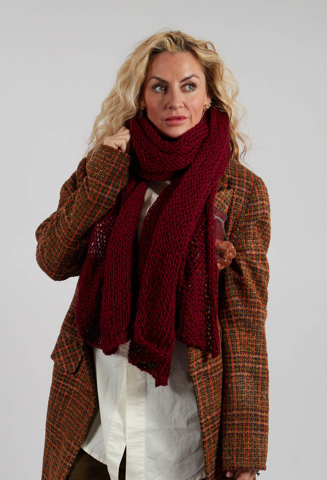 Knitted Scarf in Bordo