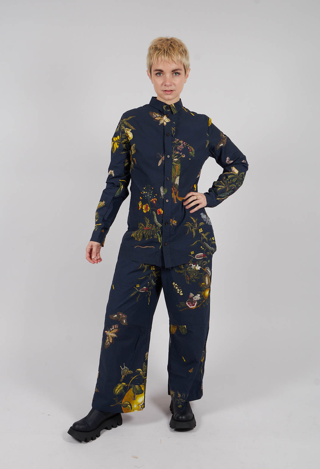 Panel Detail Shirt in Natural Bleu