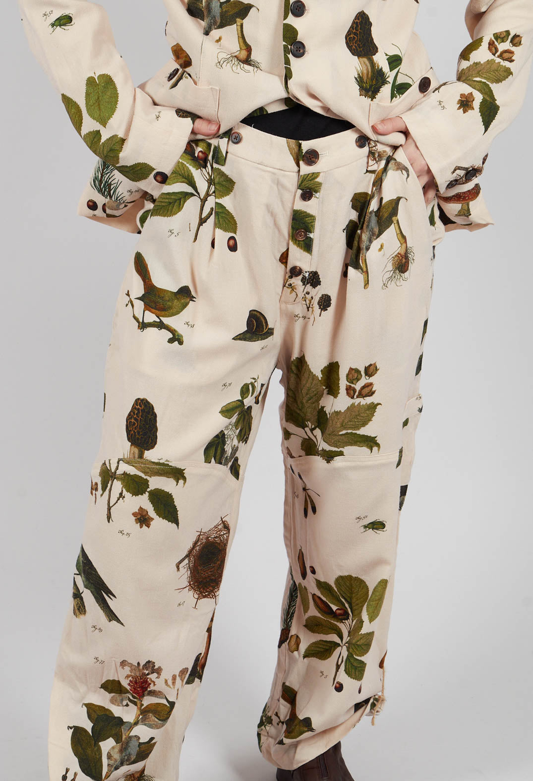 Pleat Front Trousers in Autome Vert