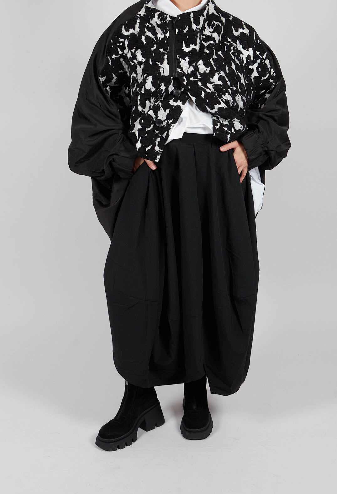 Asymmetric Skirt in Black