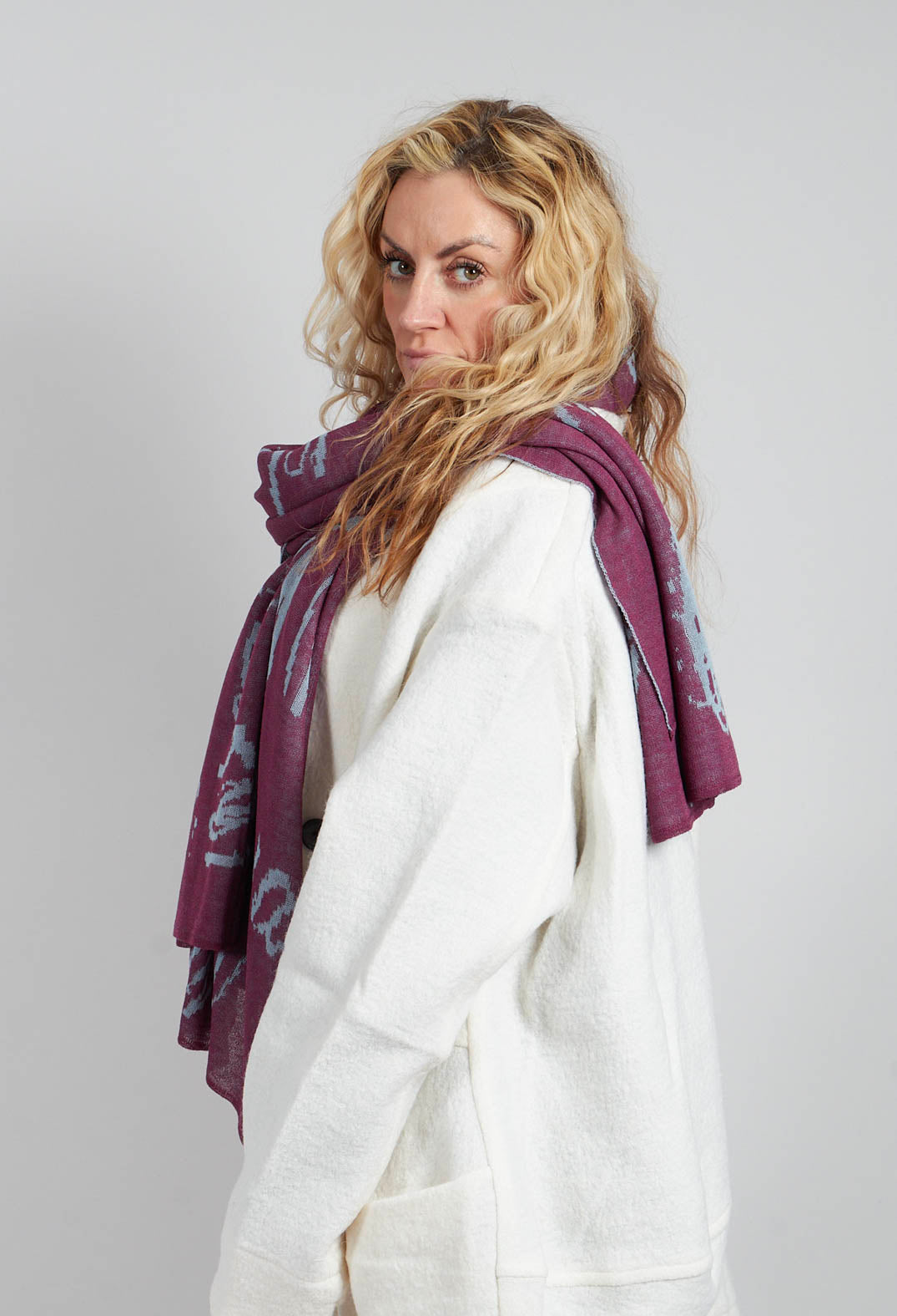 Pattern Scarf in Purple