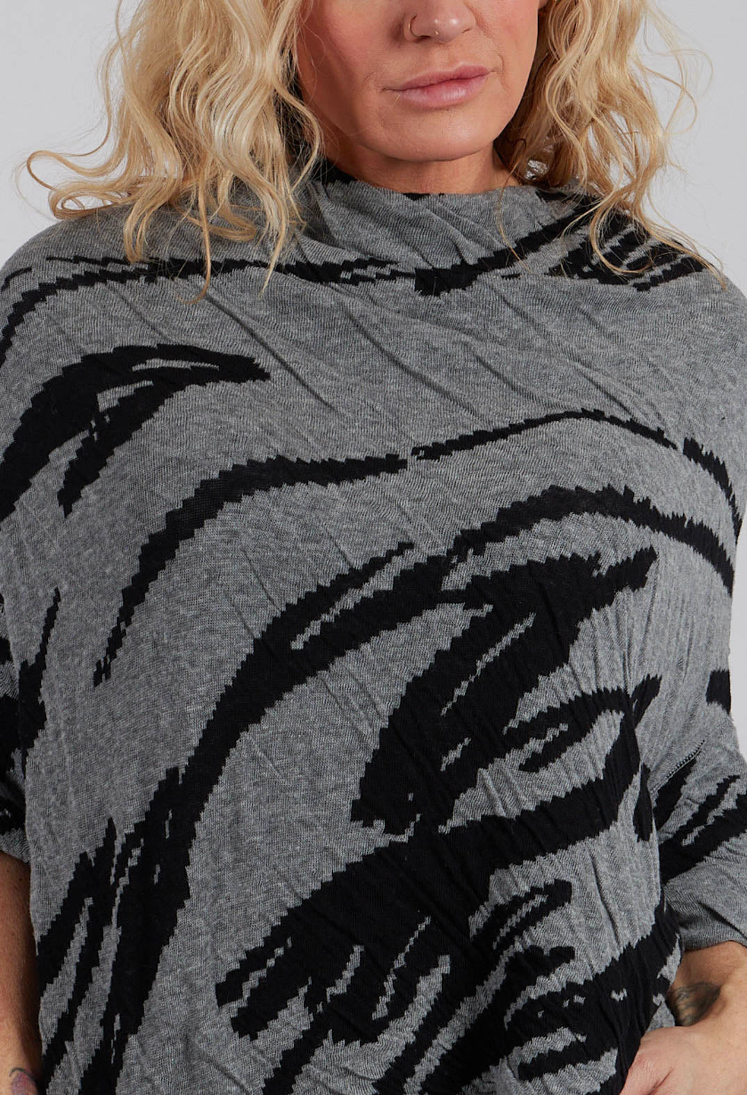 Drop Shoulder Jumper in Grey