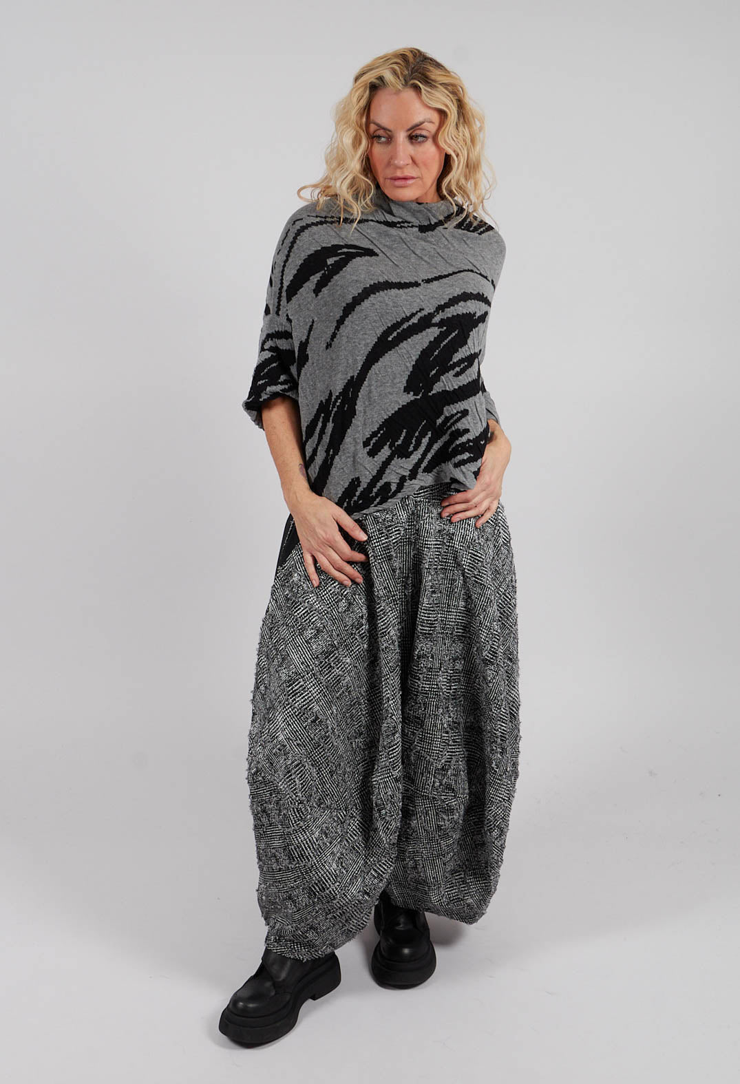 Drop Shoulder Jumper in Grey