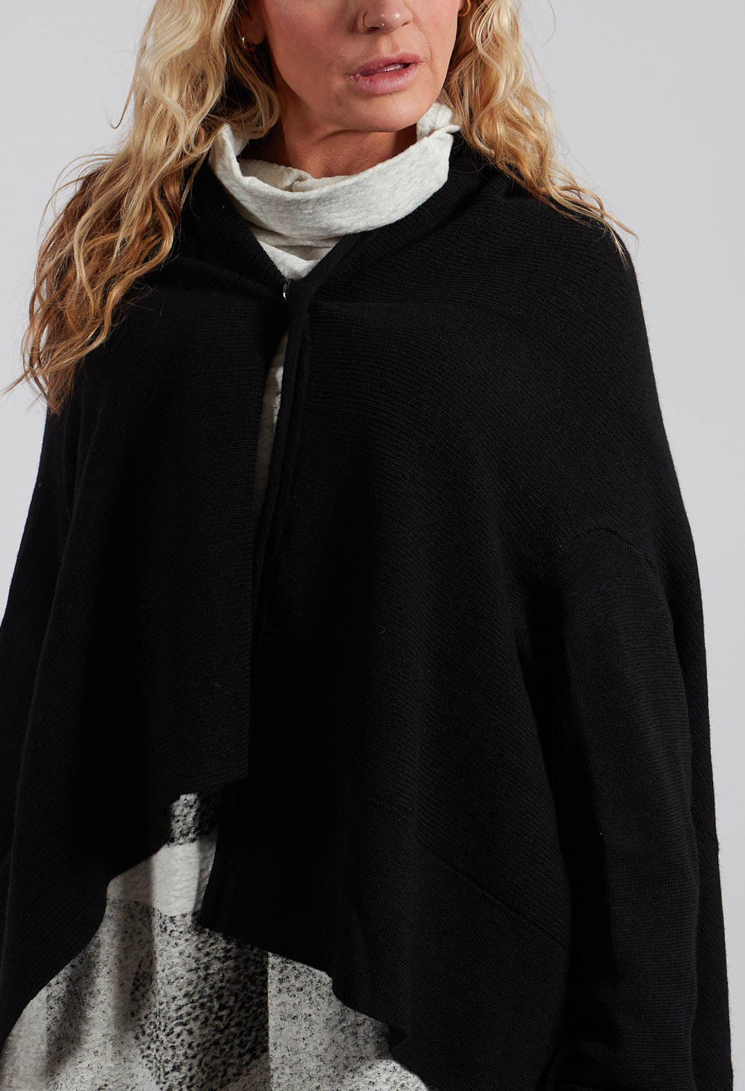 Drop Shoulder Cardigan in Black