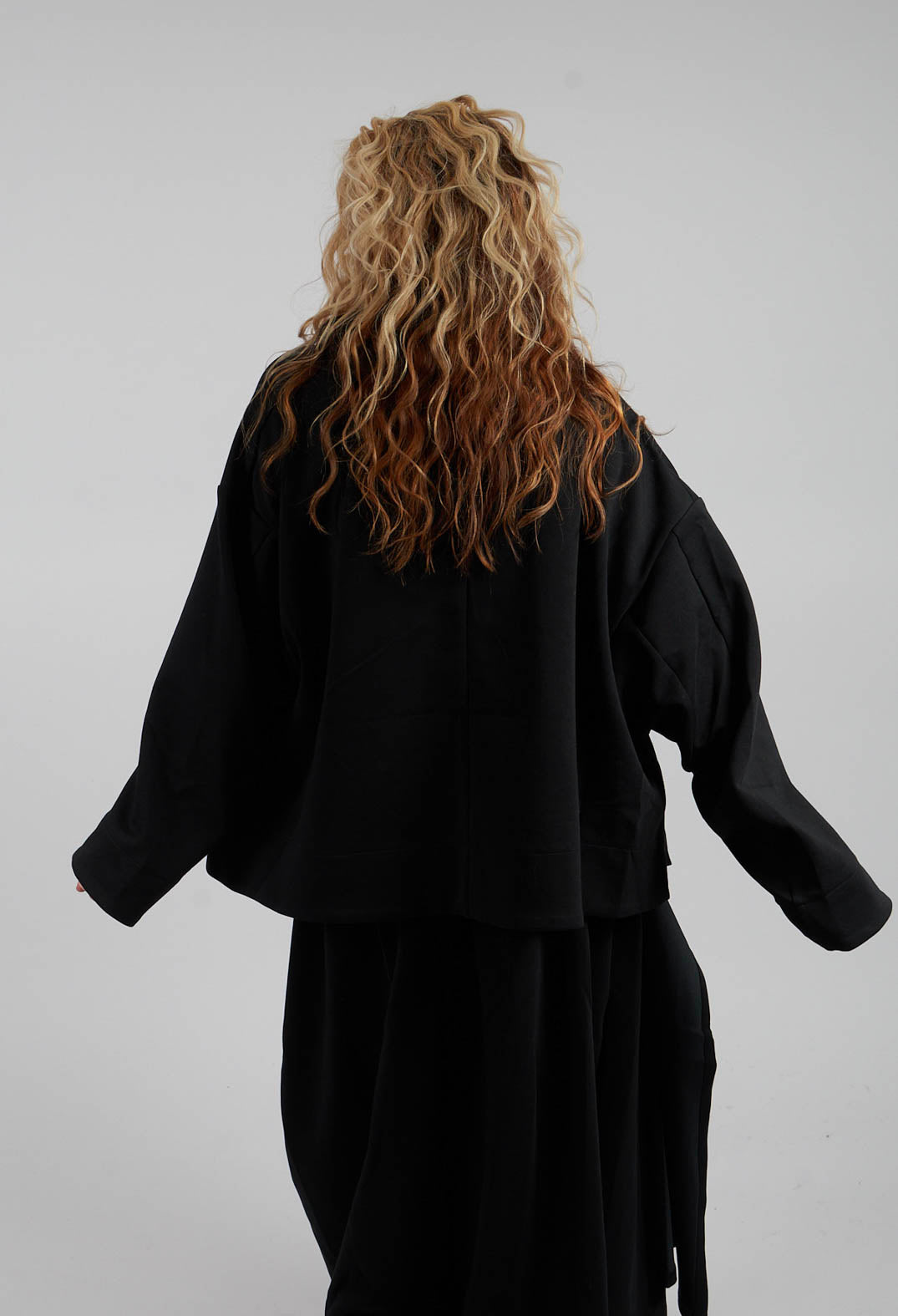 Buttoned Jacket in Black
