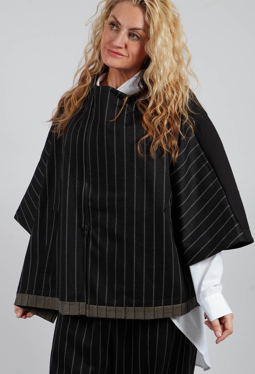 Collarless Jacket in Black