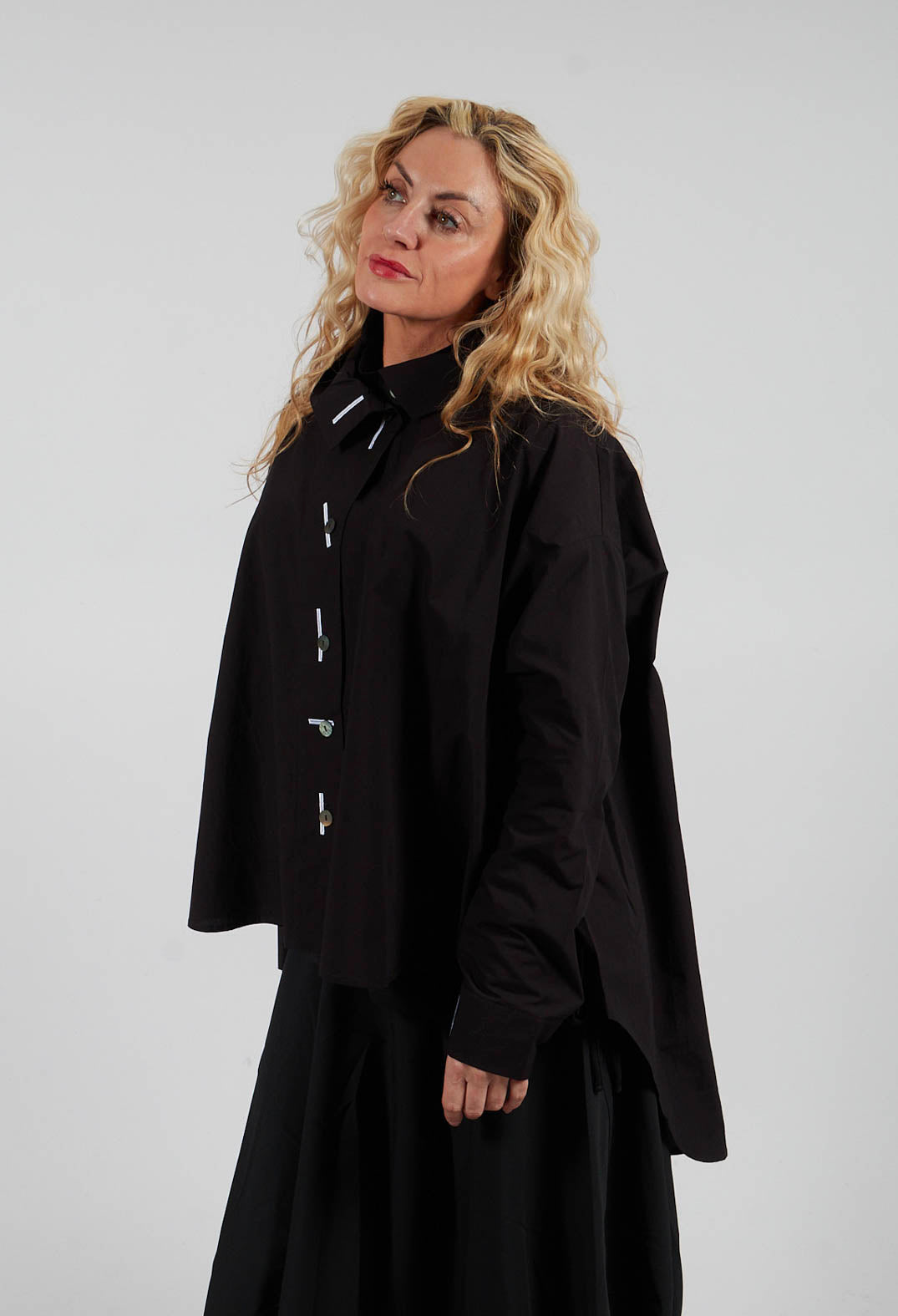 Longline Shirt in Black