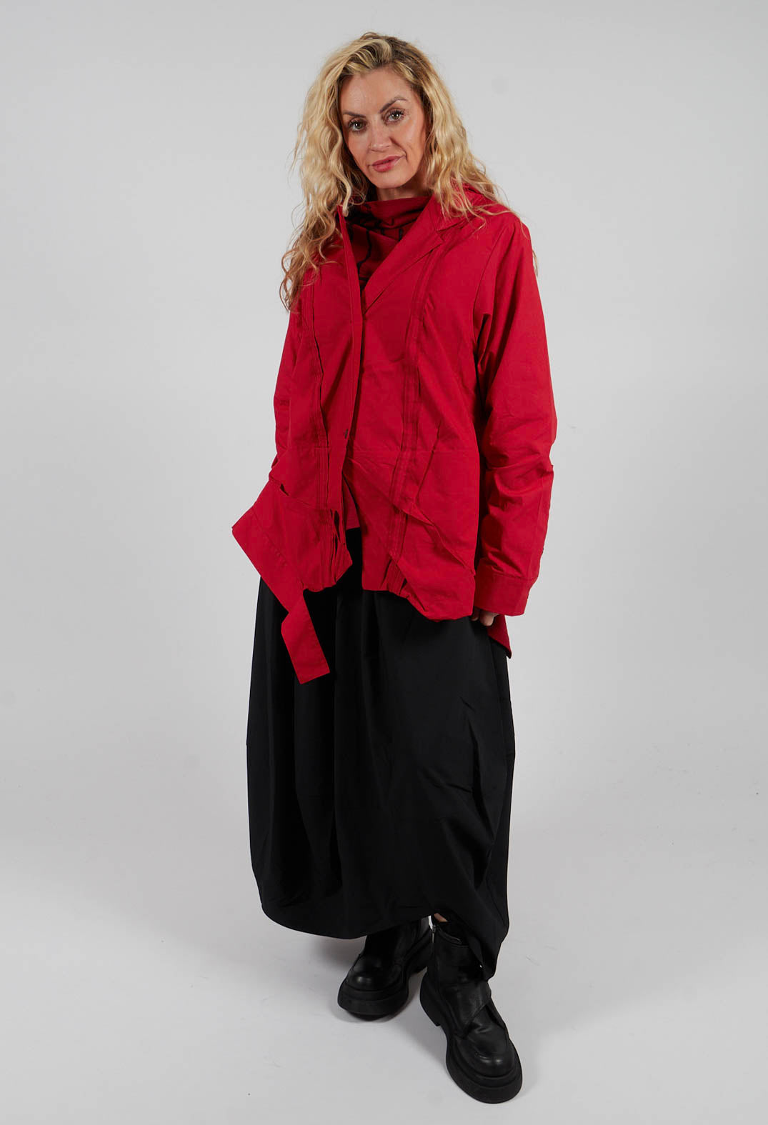 V Hem Shirt in Red