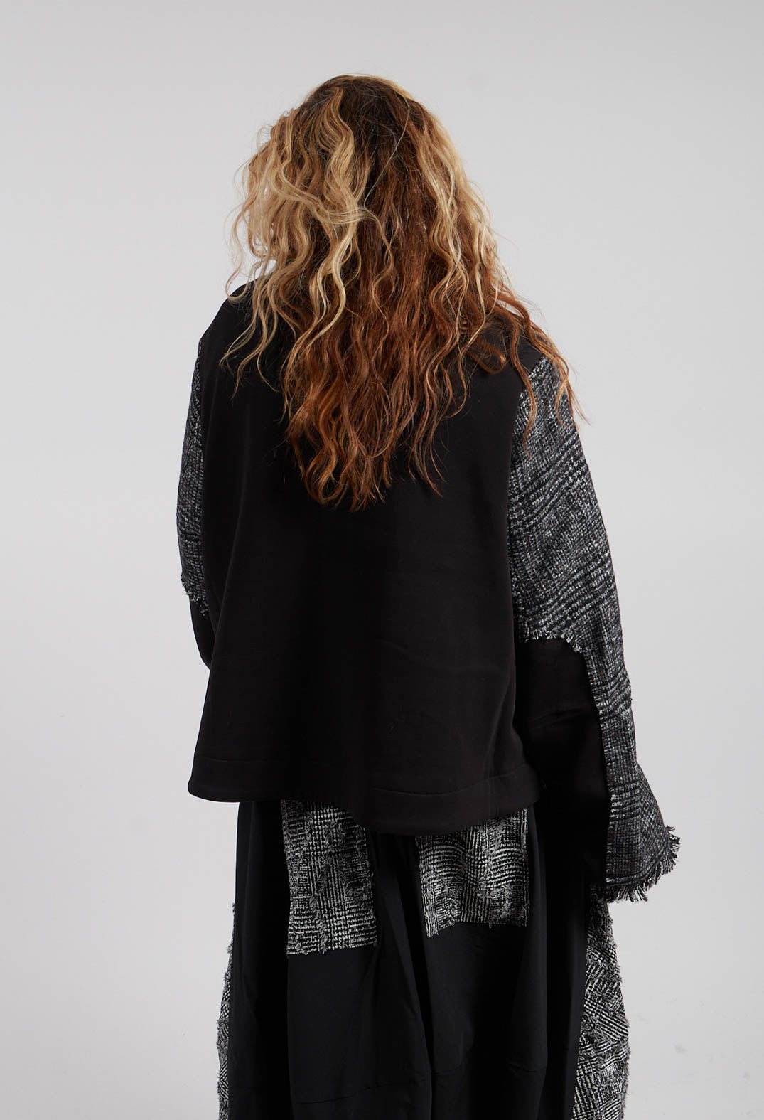 Round Neck Jacket in Black