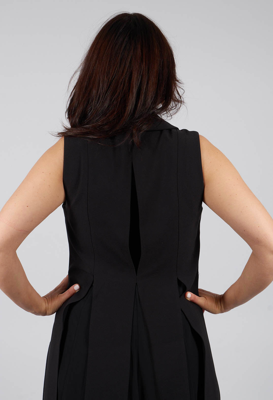 Longline Sleeveless Jacket in Black